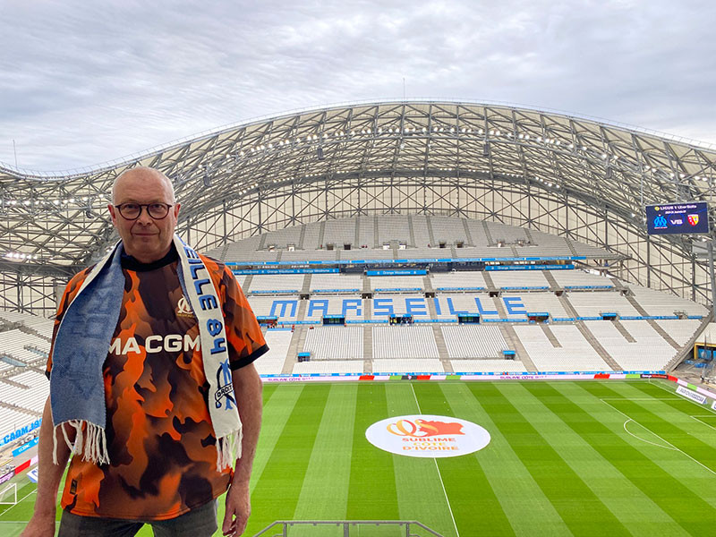 M. Lambert à son arrivée au Stade Vélodrome à Marseille