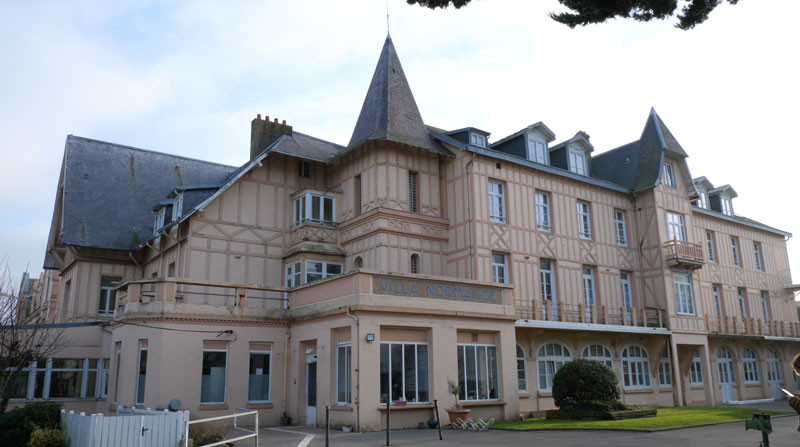 Le Foyer d'Accueil Médicalisé | Villa Normande | $en vidéo